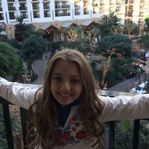 Meet your Posher, Christy